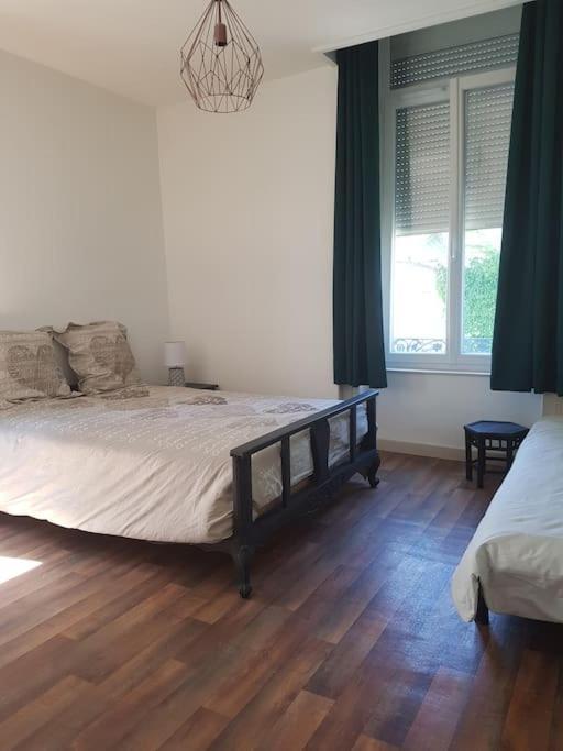 Agreable Appartement Lumineux Au Centre-Ville Oyonnax Eksteriør billede